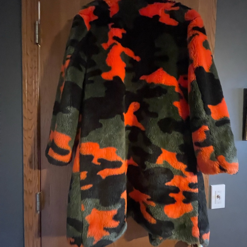 Apparis Olive and Orange Faux Fur Camouflage Coat, XS